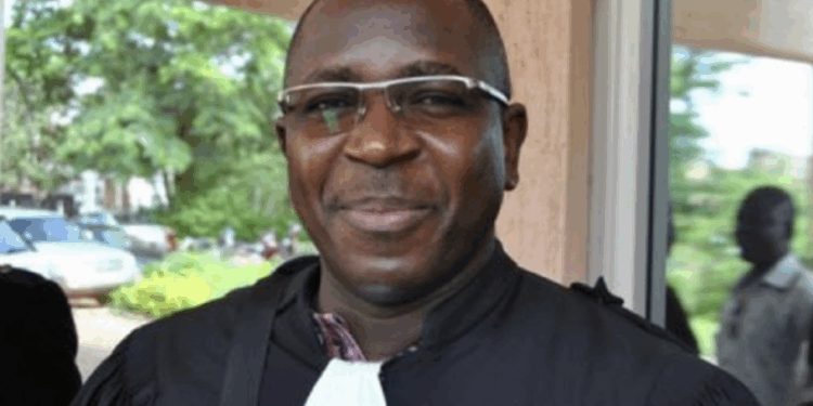 Burkina Faso : des avocats dénoncent la détention « illégale » de Me Guy Hervé Kam