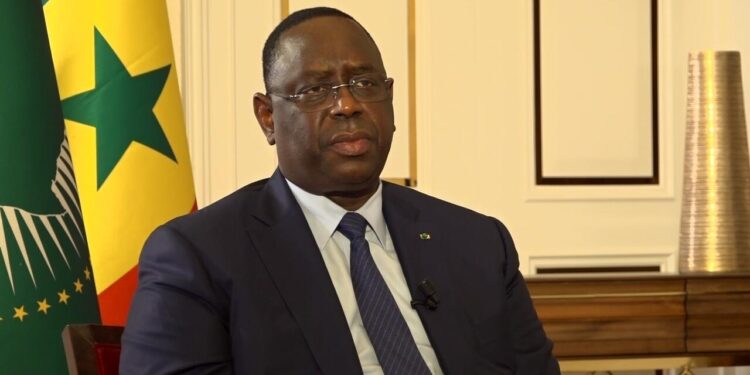 Affaire « dette cachée » : Macky Sall engage l’offensive juridique