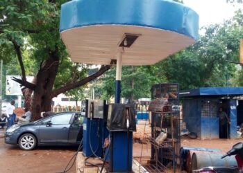 Mali : tensions dans les stations-service, restrictions sur la couverture médiatique