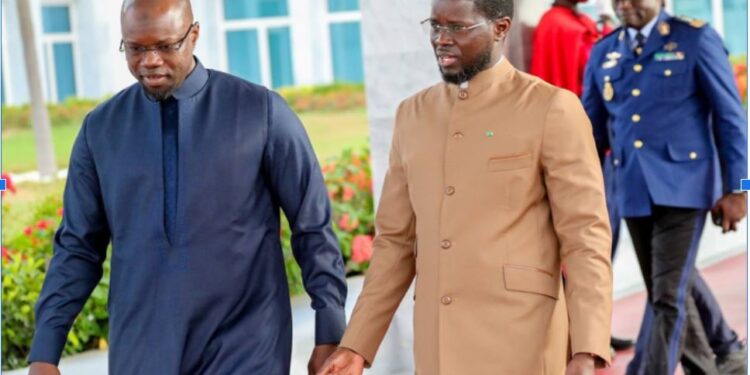 Sénégal : « Les choses évoluent dans le bon sens », le Chef de Cabinet du Président tente l’apaisement Diomaye-Sonko