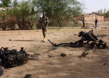 Attaque jihadiste : quatorze soldats blessés près de la frontière nigérienne