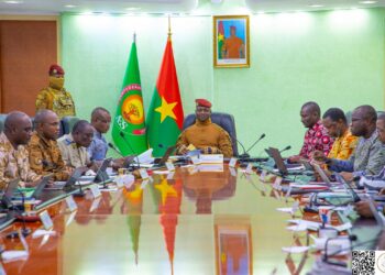 Burkina Faso : vers une réforme constitutionnelle et un Conseil de la jeunesse renouvelé