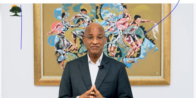 Candidature de Doumbouya : « C’est un autre coup d’État, assimilable à une haute trahison », réagit Cellou Dalein Diallo