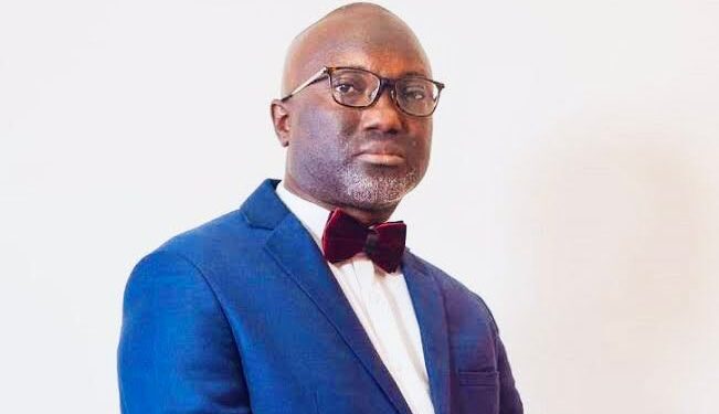 Guinée : Mohamed Nabé investi candidat de l’ARP pour la présidentielle du 28 décembre