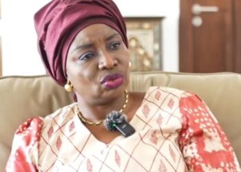 Pastef contre Mimi Touré : la tension monte au sommet de l’État !