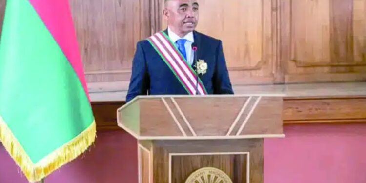 Madagascar : Randrianirina laisse entrevoir une possible candidature présidentielle
