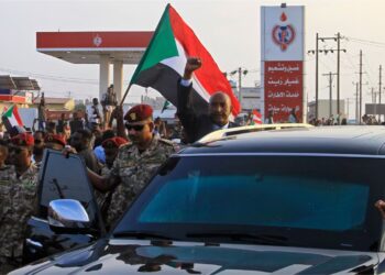 Conflit au Soudan : Londres brandit la menace de sanctions contre les belligérants