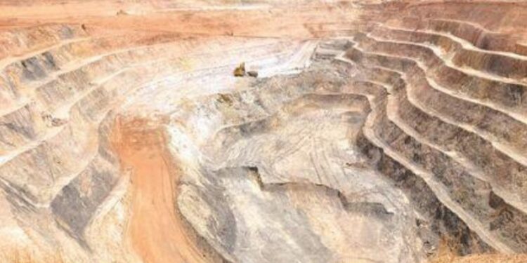 RDC : Le gouvernement durcit le contrôle minier pour asphyxier le M23