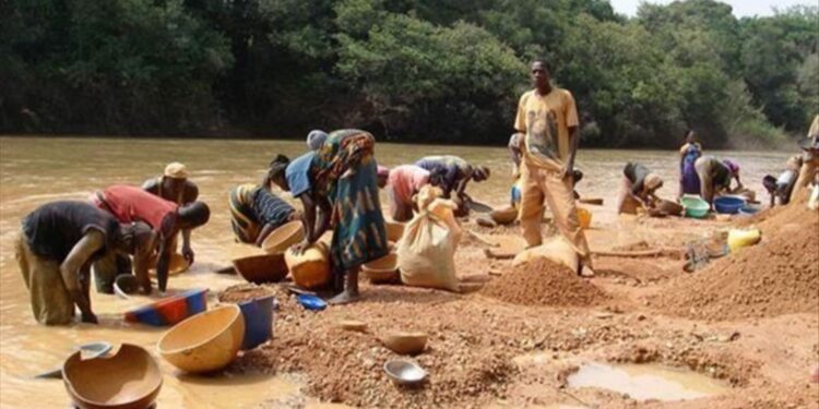 Kédougou : Des gendarmes impliqués dans un trafic d’or de 42 millions FCFA