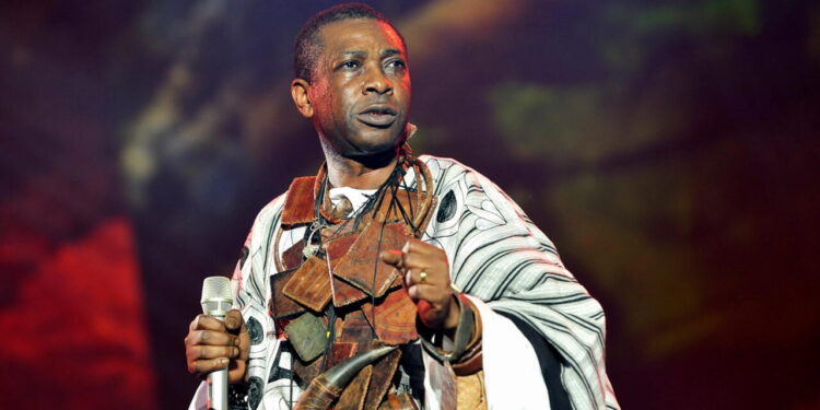 Musique : Youssou Ndour, l’icône sénégalaise nominée aux Grammys 2025 !