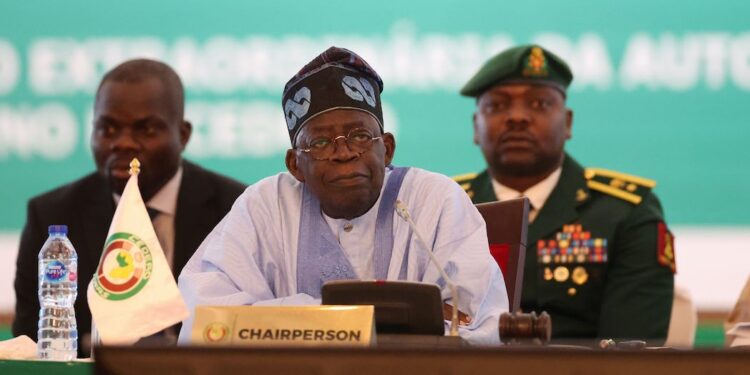 Face aux accusations américaines, la CEDEAO vole au secours du Nigeria