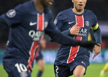 Coup dur pour le PSG : Dembélé et Hakimi blessés face au Bayern