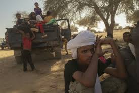 Blocus jihadiste à Léré : l’exode forcé de milliers de Maliens vers la Mauritanie