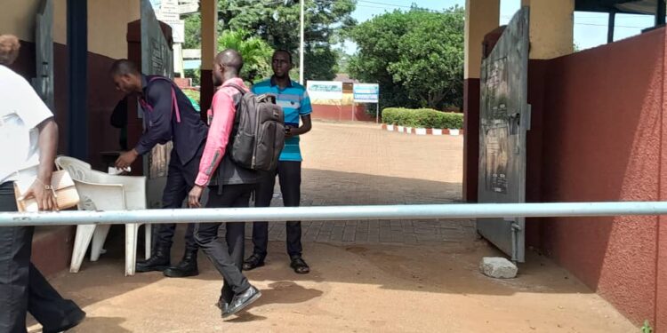 Enseignement supérieur en Guinée : grève générale paralysant les universités