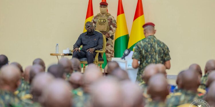 Guinée : l’armée renouvelle sa loyauté au général Mamadi Doumbouya