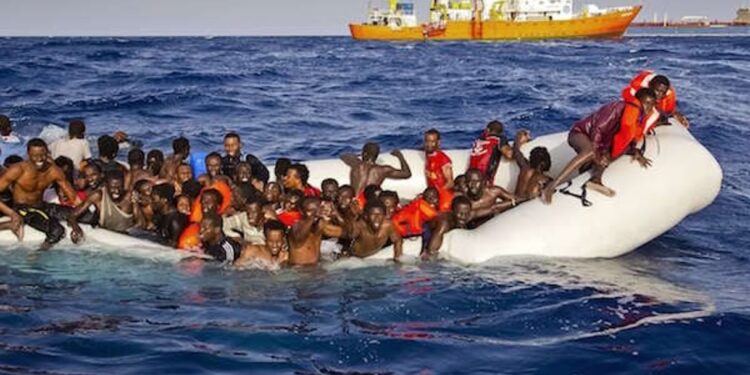 Naufrage de migrants : Conakry sous le choc après la mort présumée de plus de 100 jeunes au large de Nouadhibou !