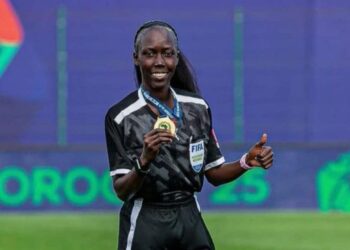 CAF Awards 2025 : l’ascension fulgurante de Tabara Mbodj, nouvelle reine de l’arbitrage africain