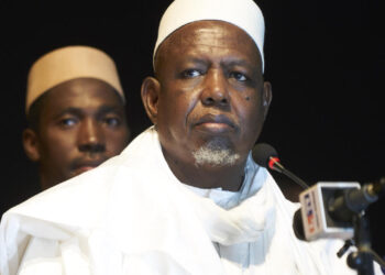 Mali : Mahmoud Dicko rejoint une coalition d’opposants en exil et appelle à la résistance