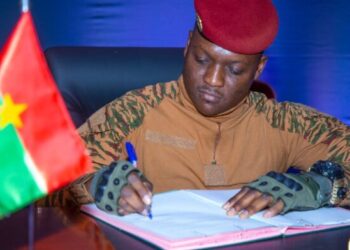 Fini le « diktat » : le Burkina Faso soumet les financements étrangers à un contrôle « souverain »