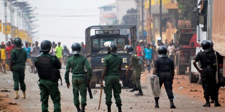 Chasse à l’Homme, violation des libertés publiques : un rapport accable le régime de Doumbouya