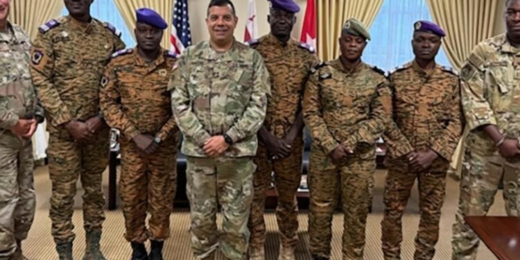 Afrique de l’Ouest : Washington mise sur le commerce face à la montée des violences jihadistes