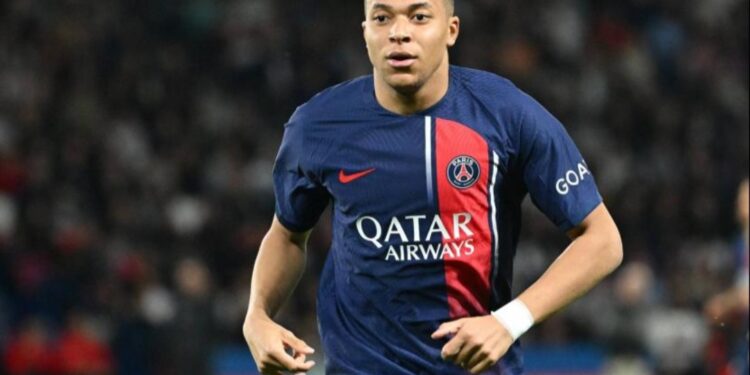 Flash : Mbappé remporte son bras de fer contre le PSG, condamné à lui verser 61 millions d&rsquo;euros