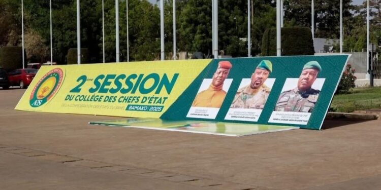 Sommet de Bamako : l&rsquo;AES face aux défis de sécurité et de développement