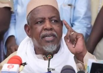 Mahmoud Dicko : l’imam qui défie la junte malienne [portrait]