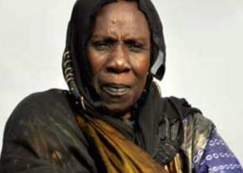 Sénégal : Adja Khar Mbaye, la voix qui chantait la mémoire et les valeurs [portrait]