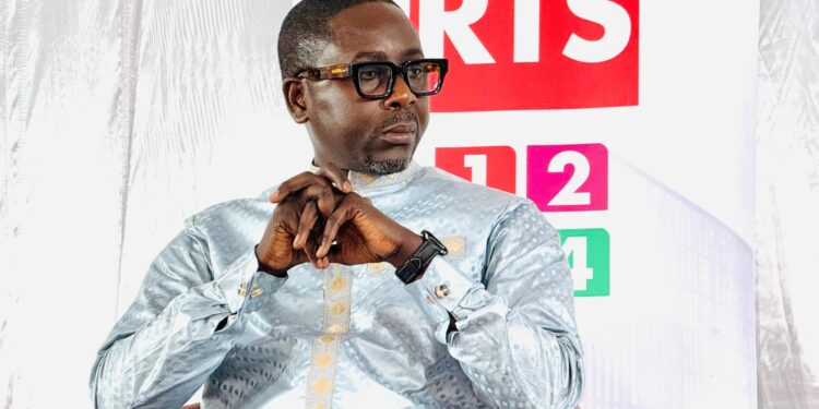 Scandale à la RTS : « Deux bureaux de luxe et un salaire de 6 millions », le train de vie de Pape Alé Niang choque les agents !