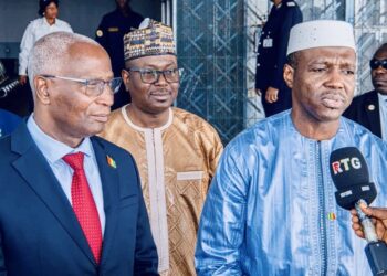 Lutte contre le terrorisme, crise de carburant : ce que Abdoulaye Maïga et Bah Oury se sont dit !