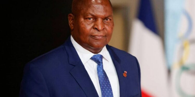 RCA : la politique de cryptomonnaie de Touadéra sous le feu des critiques