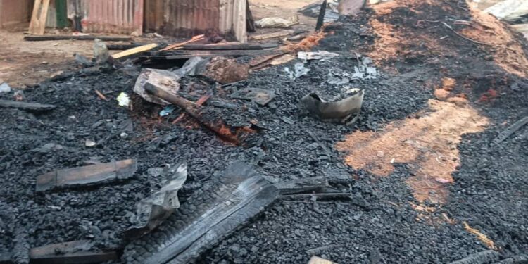 Kagbélén : trois enfants périssent dans un incendie nocturne