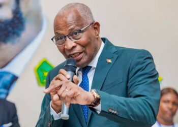 Reconduction de Bah Oury à la Primature : l’homme qu’il faut pour Doumbouya ?