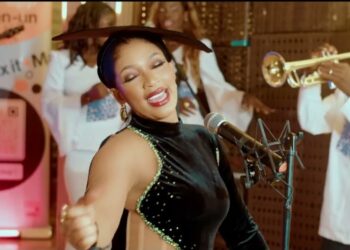 Guinée : Djelykaba Bintou, la diva qui a chanté… dans sa tête