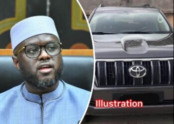 Remise de véhicules aux députés : l’Assemblée nationale face au défi de la transparence