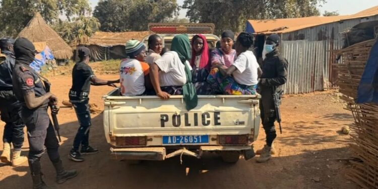 Migration irrégulière : vaste coup de filet des autorités gambiennes