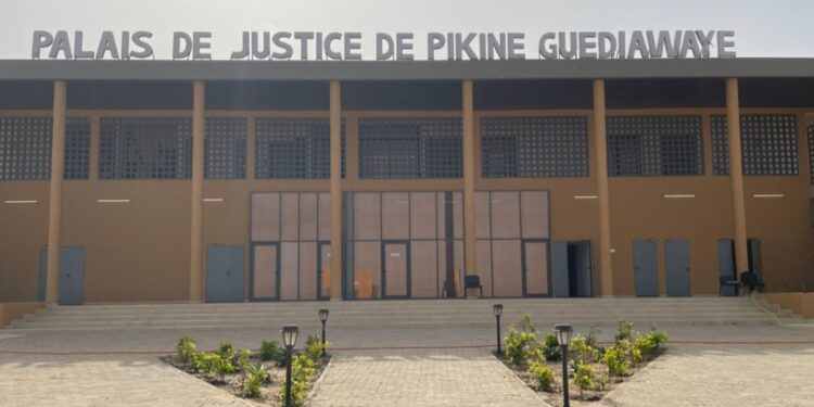 Manipulation, chantage et escroquerie : une déléguée médicale condamnée pour fausse grossesse