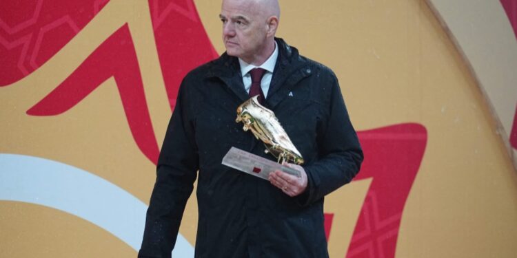 « Un comportement inacceptable » : Gianni Infantino condamne le départ des joueurs sénégalais et annonce des sanctions