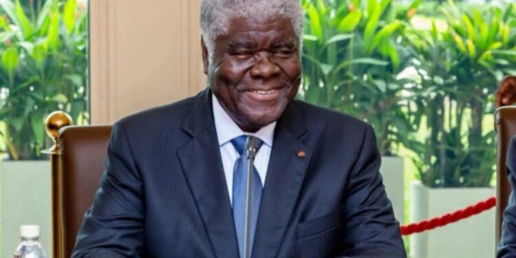 Côte d’Ivoire : Robert Beugré Mambé reconduit à la Primature