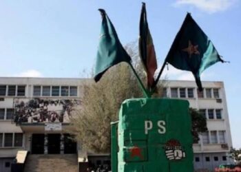 Parti socialiste : un pilier historique aux portes du musée des formations politiques défuntes