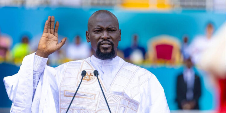 Guinée : Mamadi Doumbouya fixe la date des législatives et communales