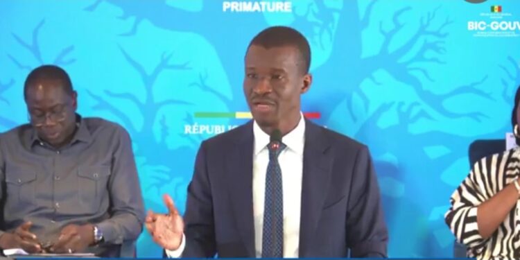 Tensions à l&rsquo;UCAD : menaces contre les restaurants, armes retrouvées et enquête ouverte