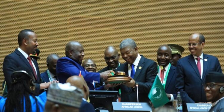 Évariste Ndayishimiye prend les rênes de l’Union africaine : l’eau au cœur des priorités 2026