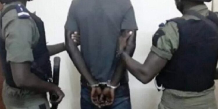 Trafic de migrants et faux documents : l’artiste-chanteur Youssoupha Mbaye arrêté