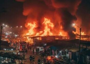 Bamako : le marché de Sougounicoura ravagé par un nouvel incendie nocturne