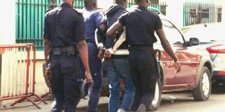 Dakar : faux converti, vraies quêtes, Aliou Guèye arrêté après avoir escroqué quatre mosquées