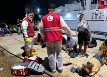 Drame migratoire sur les côtes libyennes : sept corps retrouvés à Qasr al-Akhyar