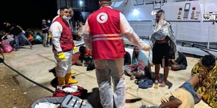 Drame migratoire sur les côtes libyennes : sept corps retrouvés à Qasr al-Akhyar