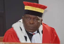 Guinée : l’ex‑président de la Cour constitutionnelle jugé pour le détournement présumé de 20 milliards GNF